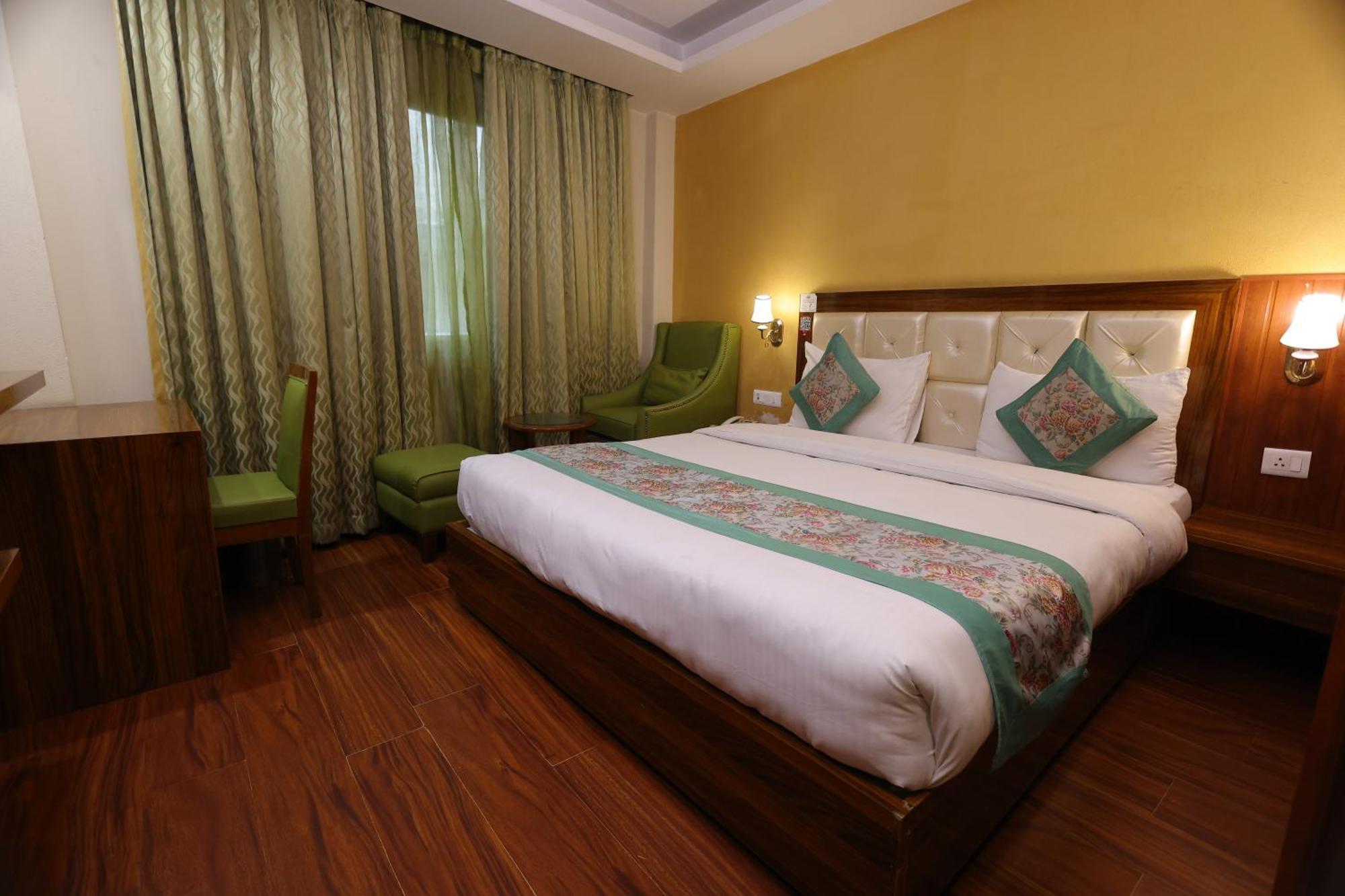 Airport Hotel Ramhan Palace Mahipalpur New Delhi Luaran gambar
