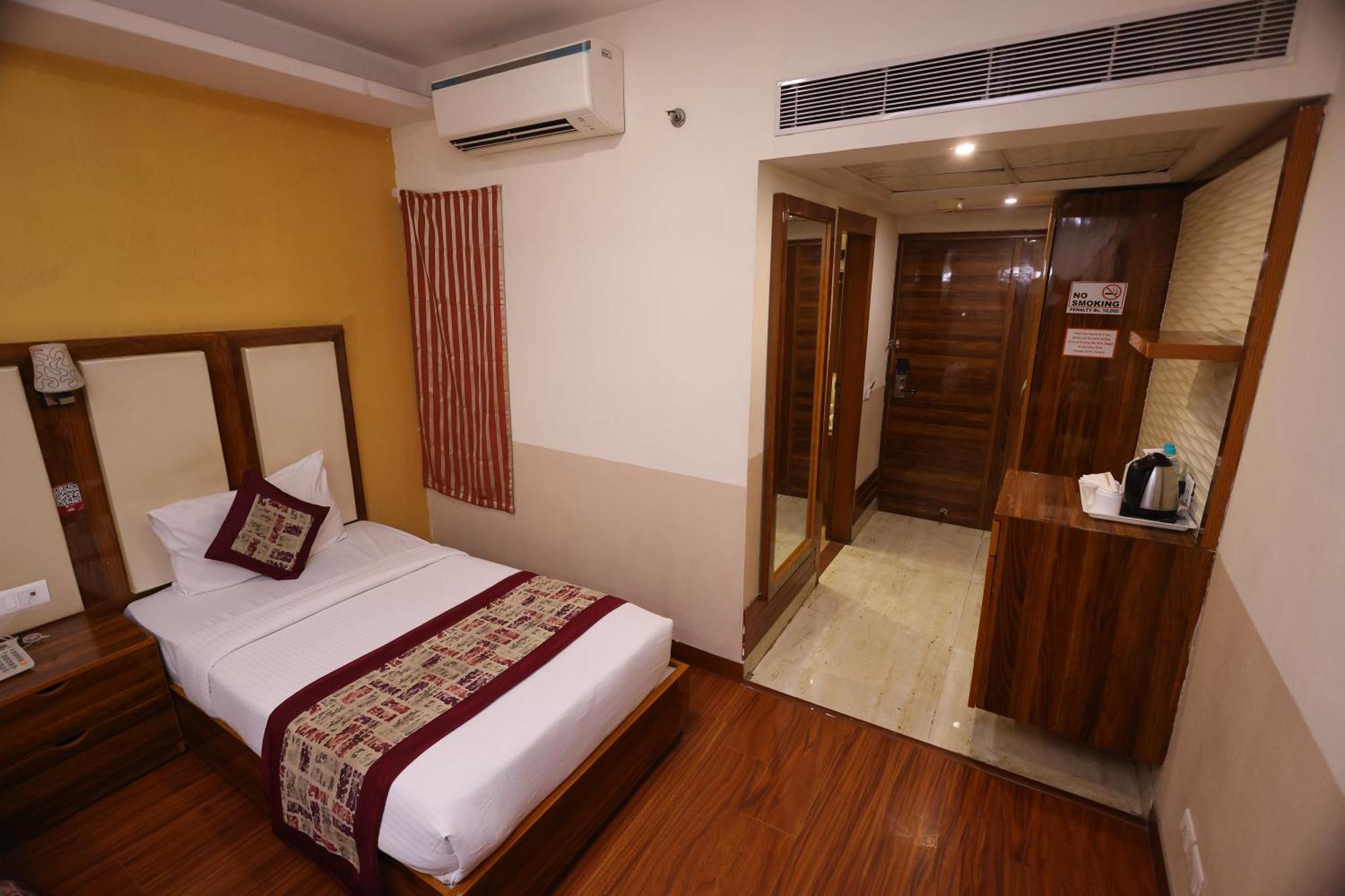 Airport Hotel Ramhan Palace Mahipalpur New Delhi Luaran gambar