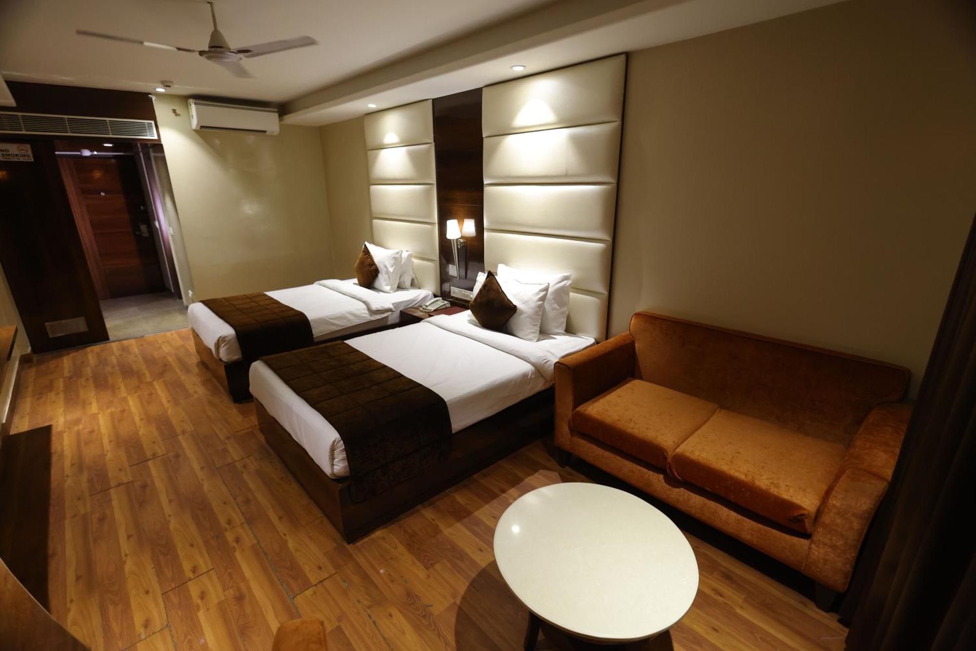 Airport Hotel Ramhan Palace Mahipalpur New Delhi Luaran gambar